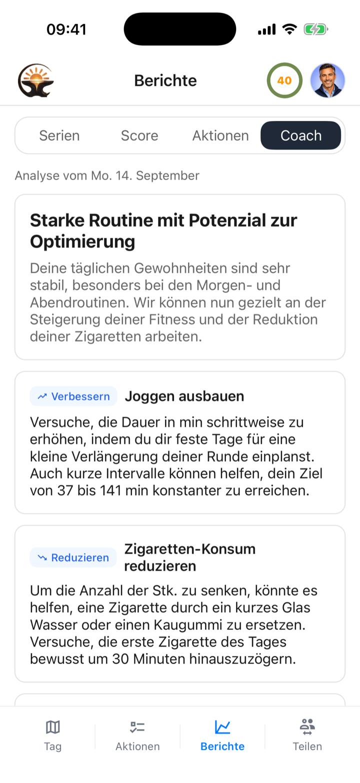 Coach-Tab mit einer Analyse vom 14. September: Überschrift, Zusammenfassung und zwei Vorschlagskarten mit den Markierungen Verbessern und Reduzieren